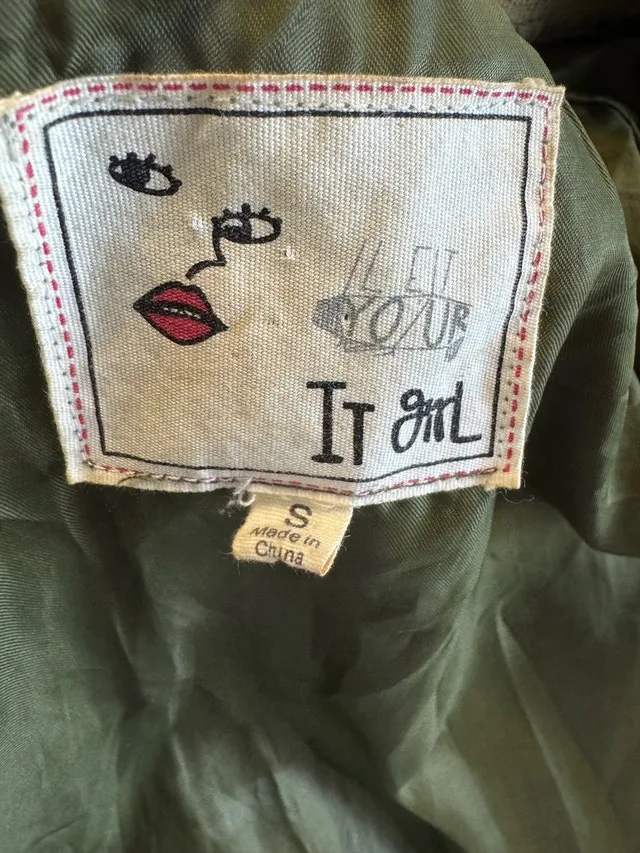 Green Ladies Size Small Jacket- Worn 3 times Like New image indicator(8)