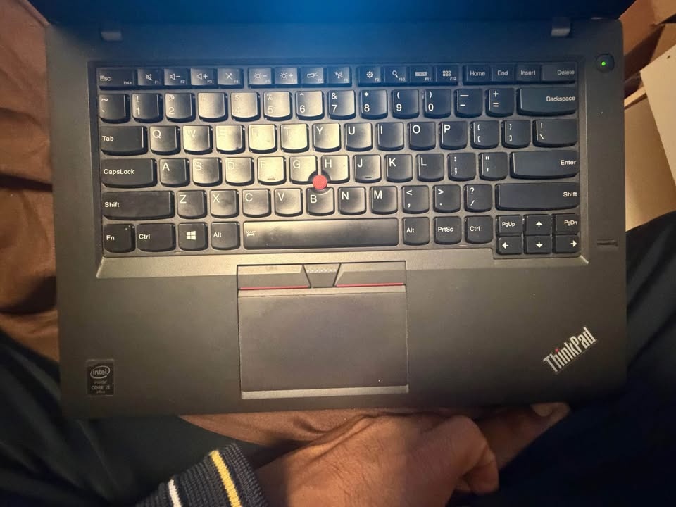 Lenovo ThinkPad T450 – i5 / 8GB RAM / 250GB SSD - photo 2