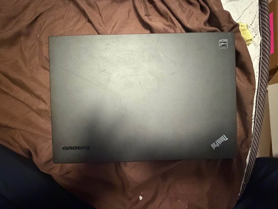Lenovo ThinkPad T450 – i5 / 8GB RAM / 250GB SSD - photo 4