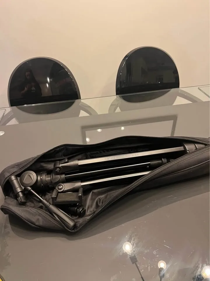 Extendable Camera Tripod with Levels image indicator(5)