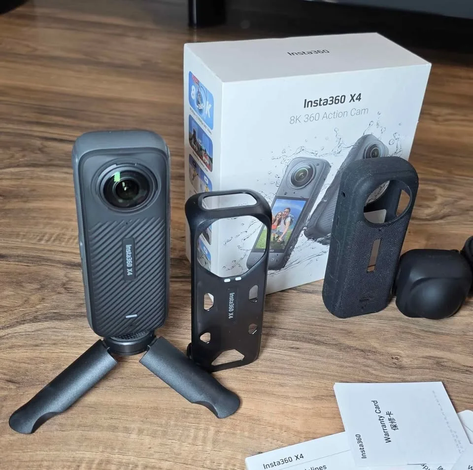 Insta360 X4 Waterproof 8k 360° Sports Camera image indicator(5)