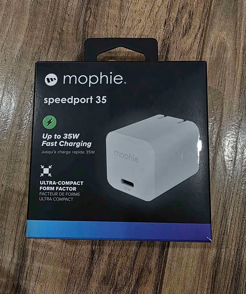 New Mophie Speedport 35W Power Adaptor Fast Charging White