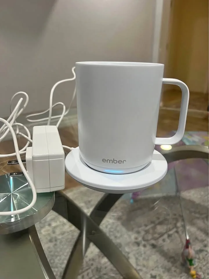 App-controlled coffee mug