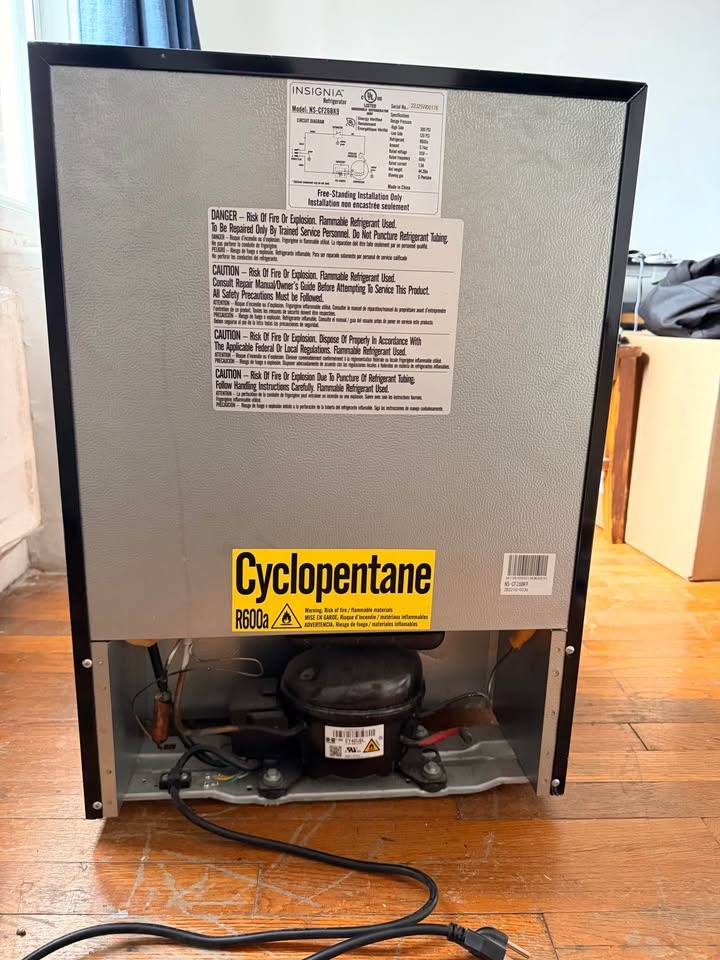 Mini Refrigerator Insignia - photo 5