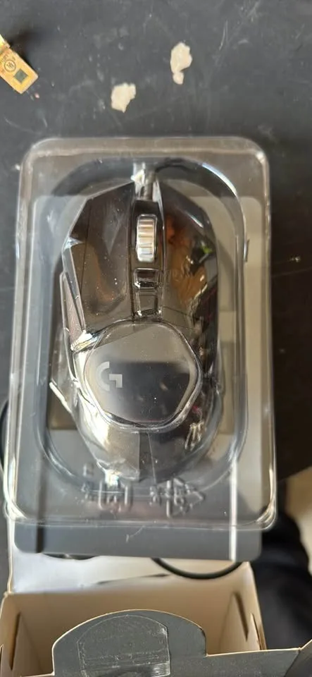 Razer DeathAdder V2 Pro Wireless Gaming Mouse image indicator(2)