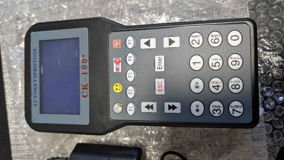 CK-100 Auto Key Programmer V99.99
