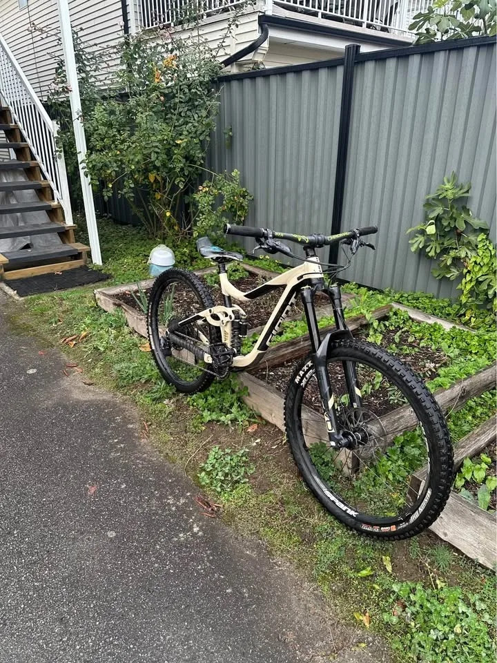 Giant Reign SX 1 Size M image indicator(4)