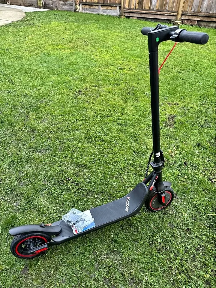 iScooter i8M 2 available escooter