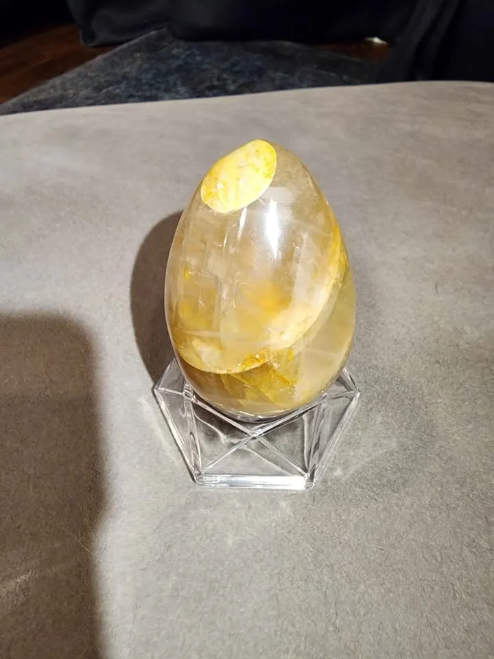 Natural Yellow Hematoid Quartz Egg image indicator(2)