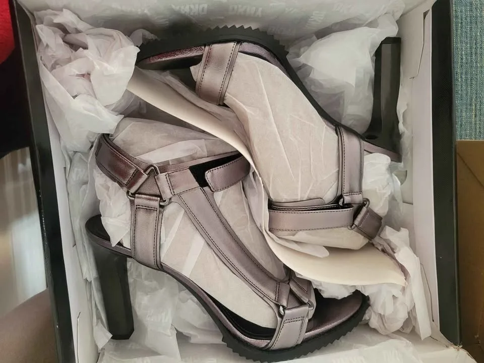 DKNY Women's Open Toe Fashion Pump Heel Sandal image indicator(4)