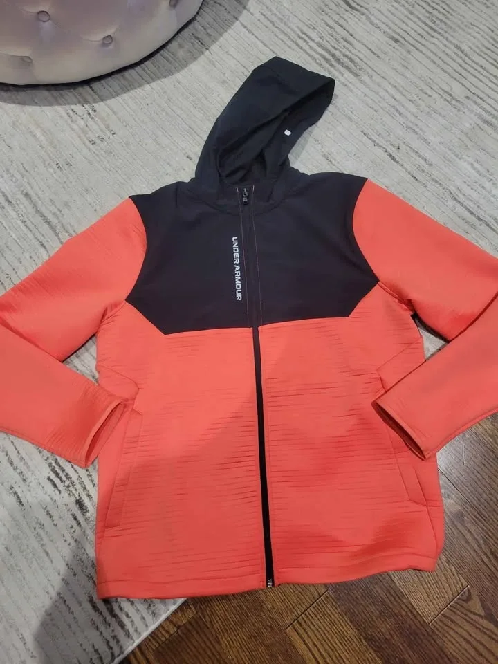 Branded unisex jacket image indicator(3)