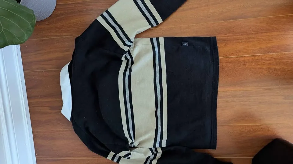 St. Joan of arc uniform tried on once, not worn. image indicator(2)