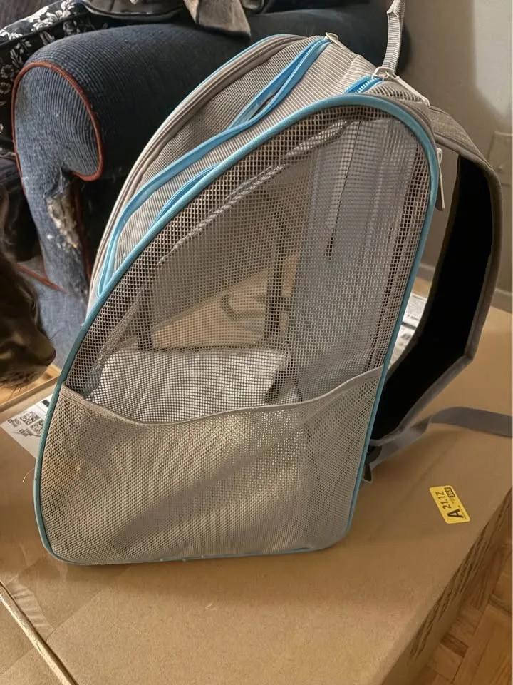 Cat Carrier Backpack image indicator(3)