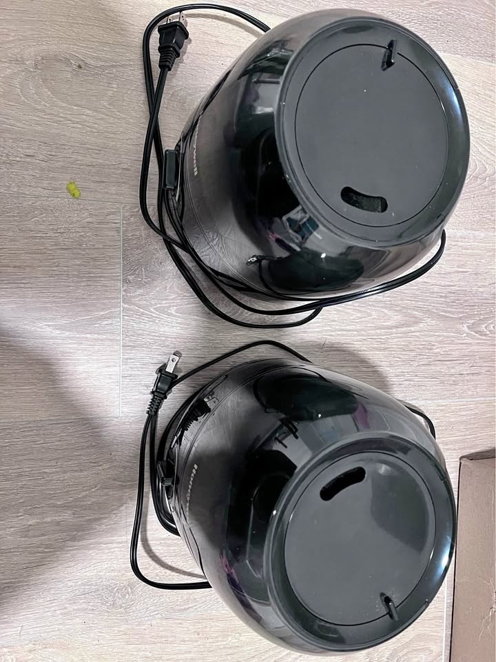 Honeywell Humidifier – Like New – $5 Each