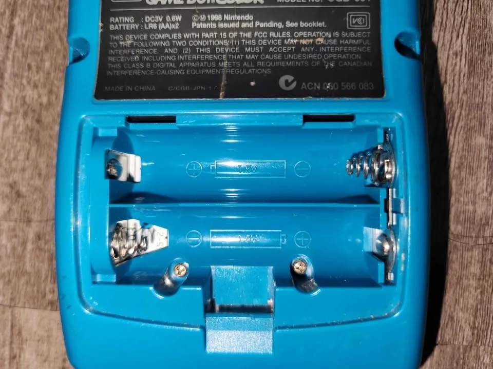 Nintendo Game Boy Color – Teal | Great Condition | Tested & Work image indicator(3)