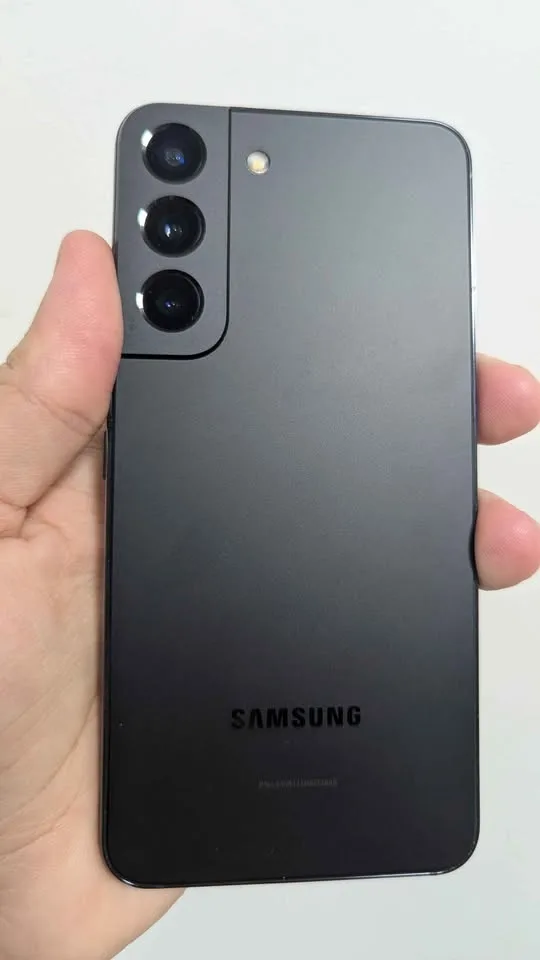 Samsung Galaxy S22 | 128 GB | Unlocked image indicator(2)