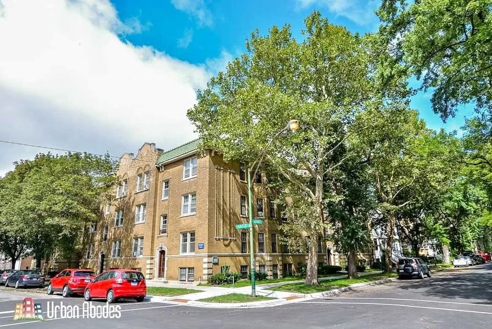 1 Bed 1 Bath Apartment