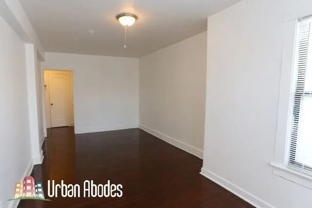 Studio 1 Bath Apartment image indicator(7)