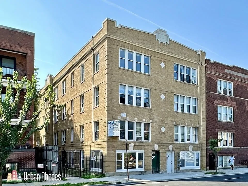 1 Bed 1 Bath Apartment