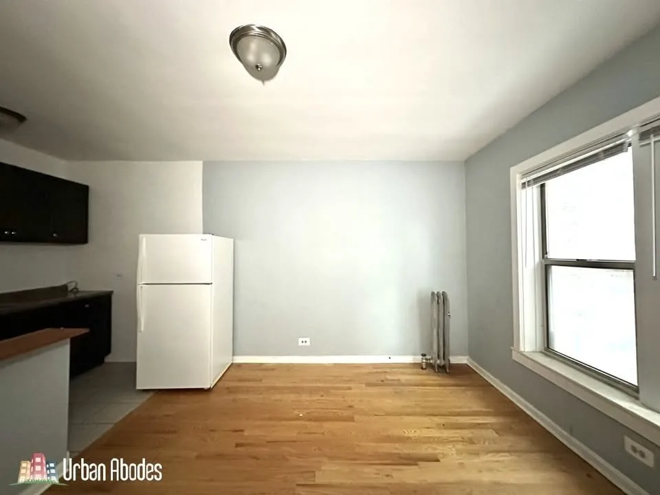 1 Bed 1 Bath Apartment image indicator(10)