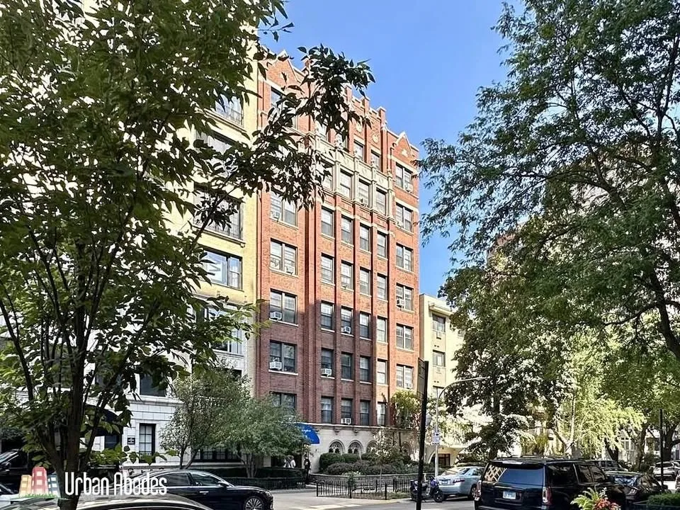 1 Bed 1 Bath Apartment