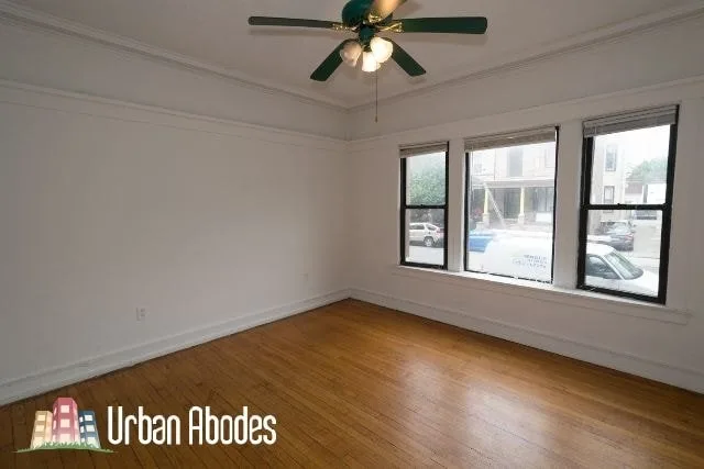 2 Beds 1 Bath Apartment image indicator(8)