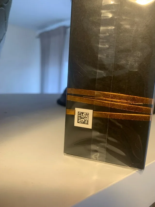 Emporio Armani Cologne OFFERS image indicator(4)