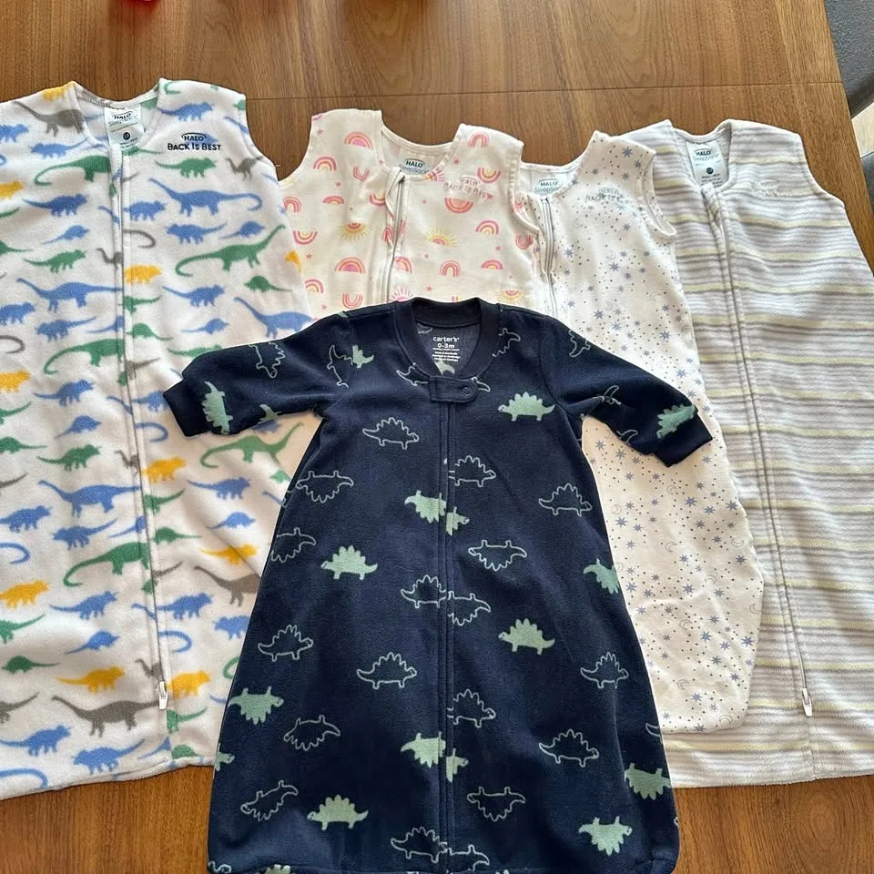 Sleepsacks 4x Halo 1x Carters