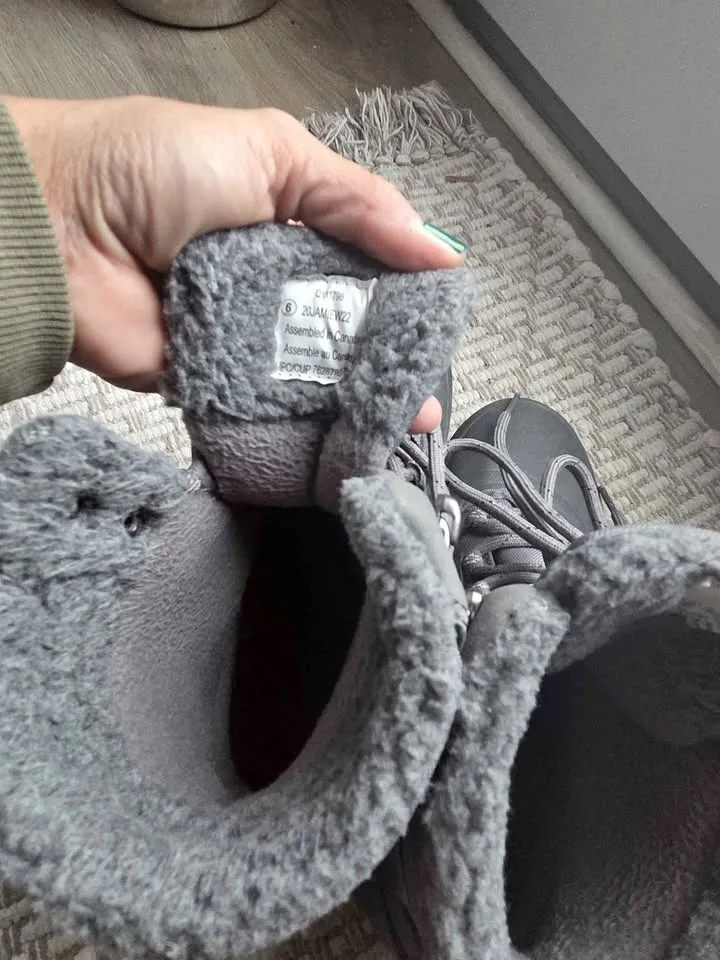 Winter boots. Waterproof and lined.