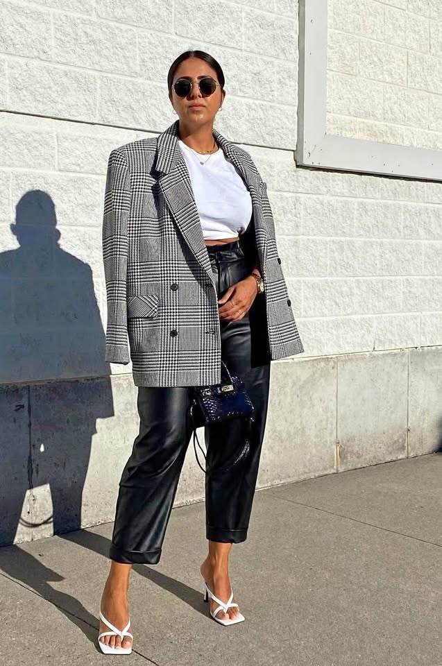 ZARA HIGHWAIST FAUX LEATHR PANTS