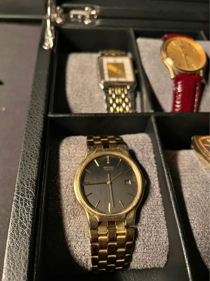 Men’s Seiko Quartz 5y32-7000