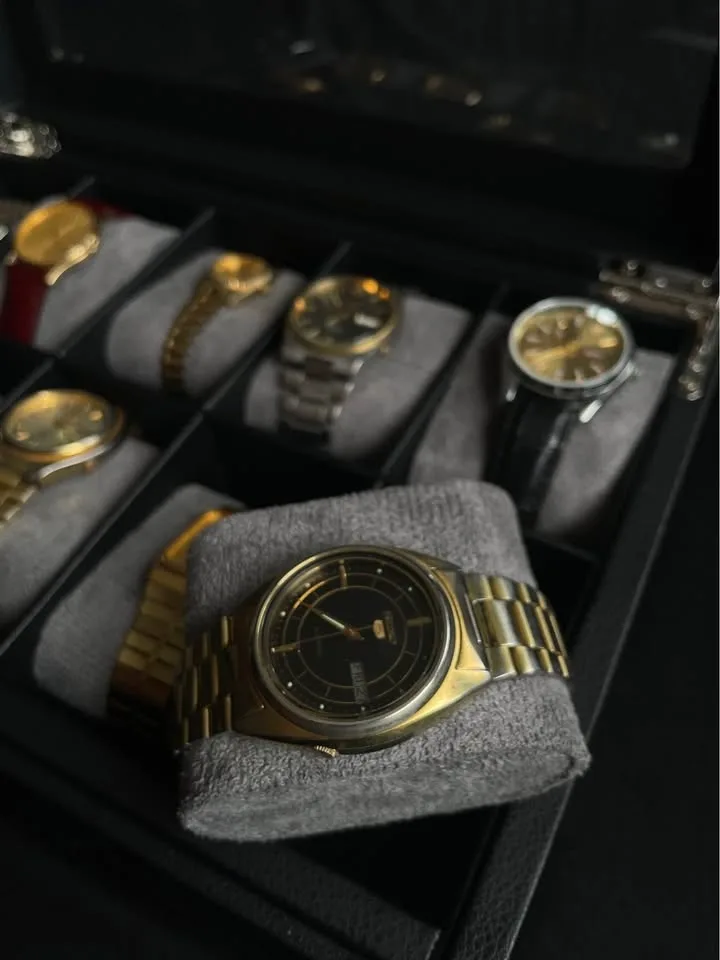 Vintage Seiko 5 Automatic image indicator(4)