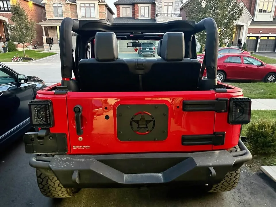 2016 Jeep Wrangler Rubicon/Manual/114k kms image indicator(6)