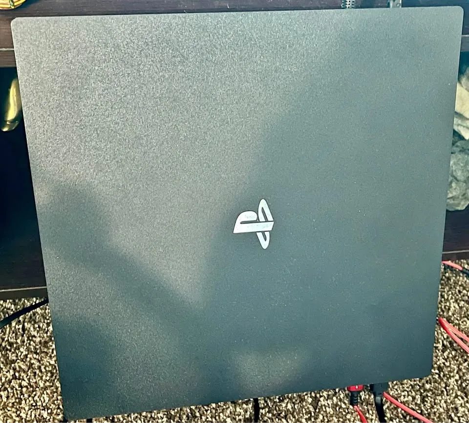 🔥 PS4 PRO 1TB + PSVR FULL BUNDLE — PRISTINE / BARELY USED 🔥