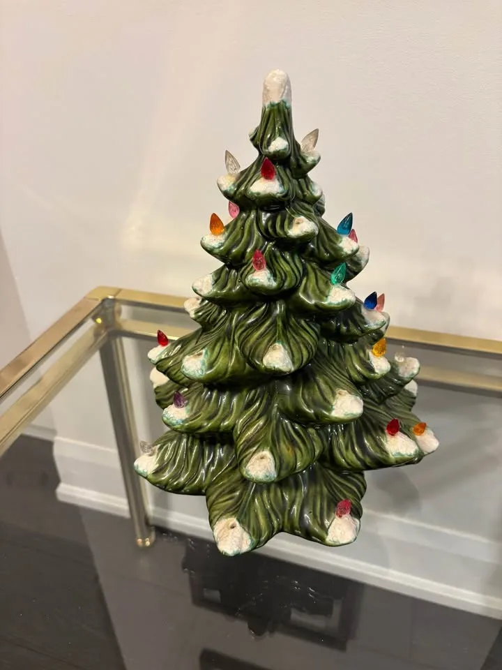 Vintage ceramic Christmas tree image indicator(2)