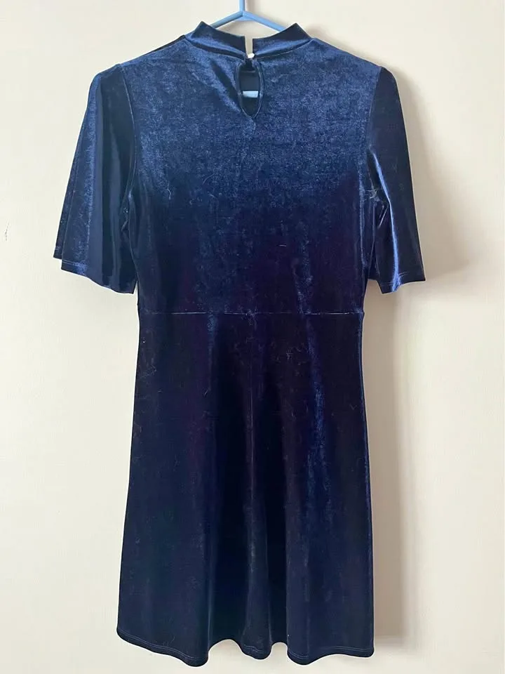Navy Blue Velvet Cocktail Dress thumbnail