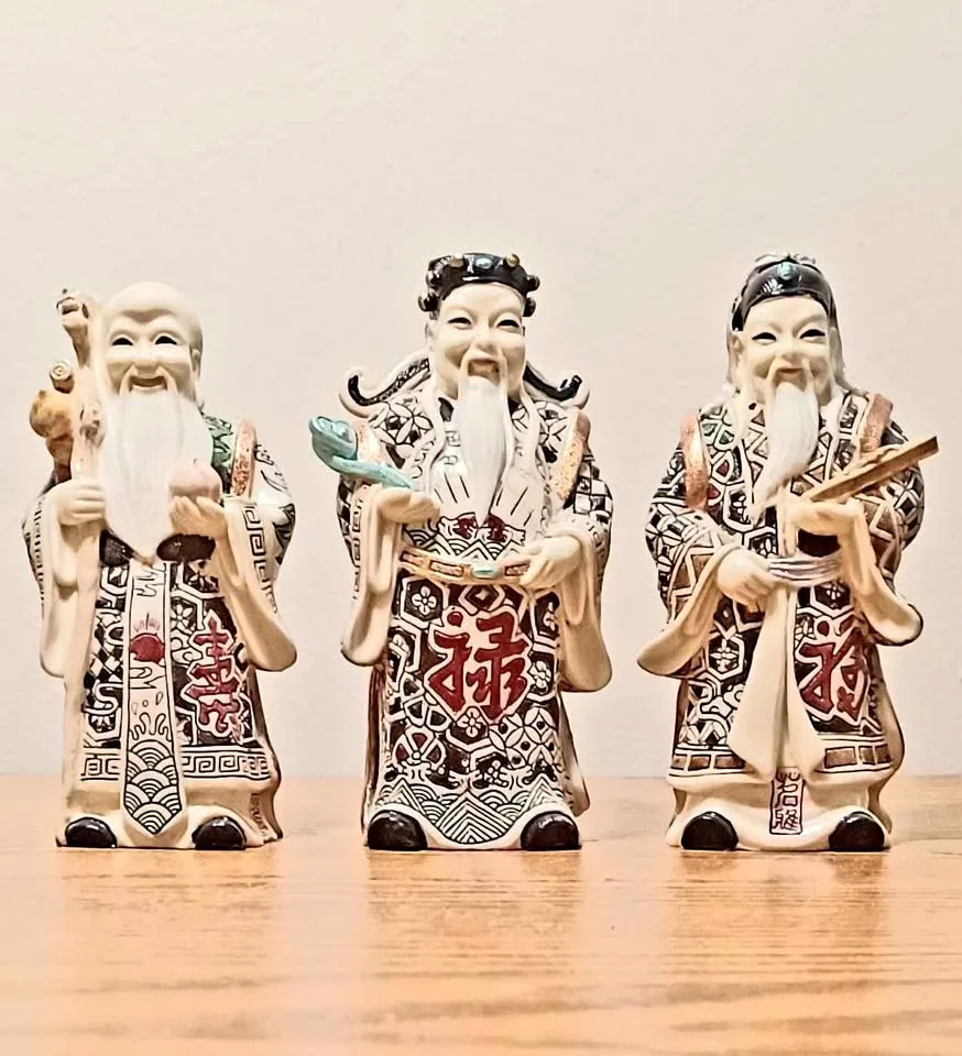 Vtg Chinese Hand Carved The 3 Emperors Set
