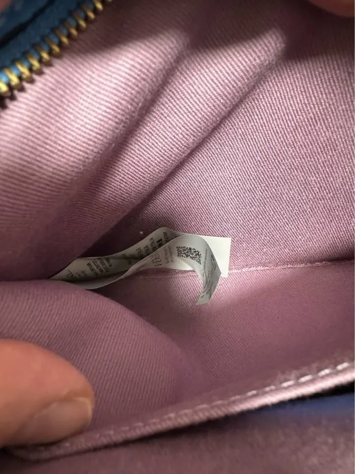 Versace Luxury Camera Bag image indicator(5)