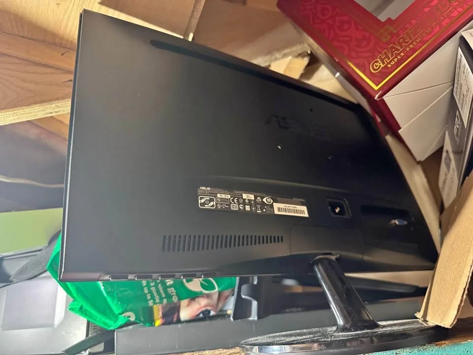 Asus 20 inch Monitor