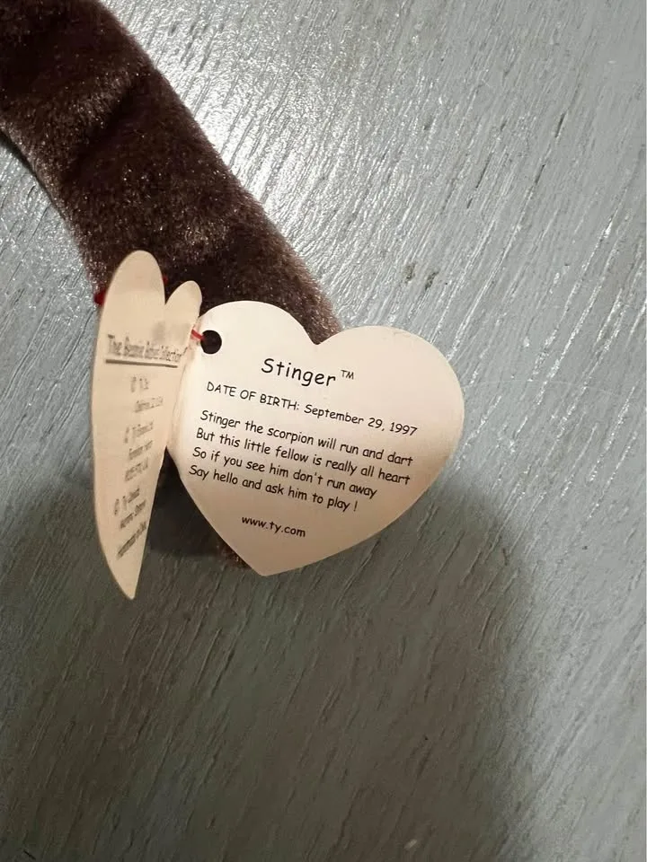 Stinger Beanie Baby with Error tags image indicator(2)