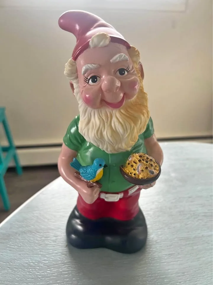 Vintage 1994 Gnome with Bird and Bird Food