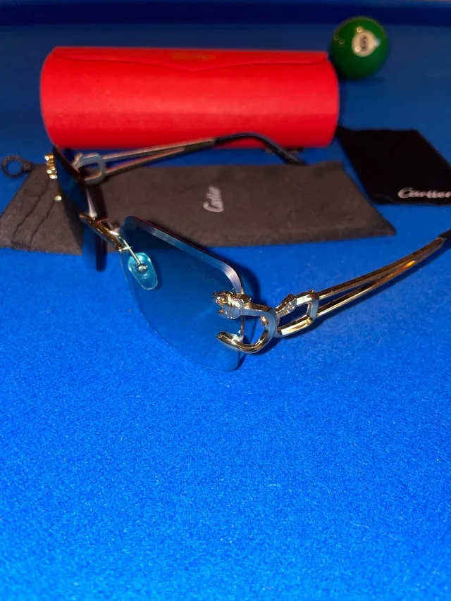 COPY Cartis Green and Gold