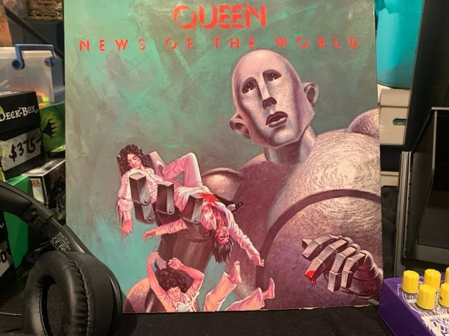 QUEEN Original Vinyl with great songs VG condition