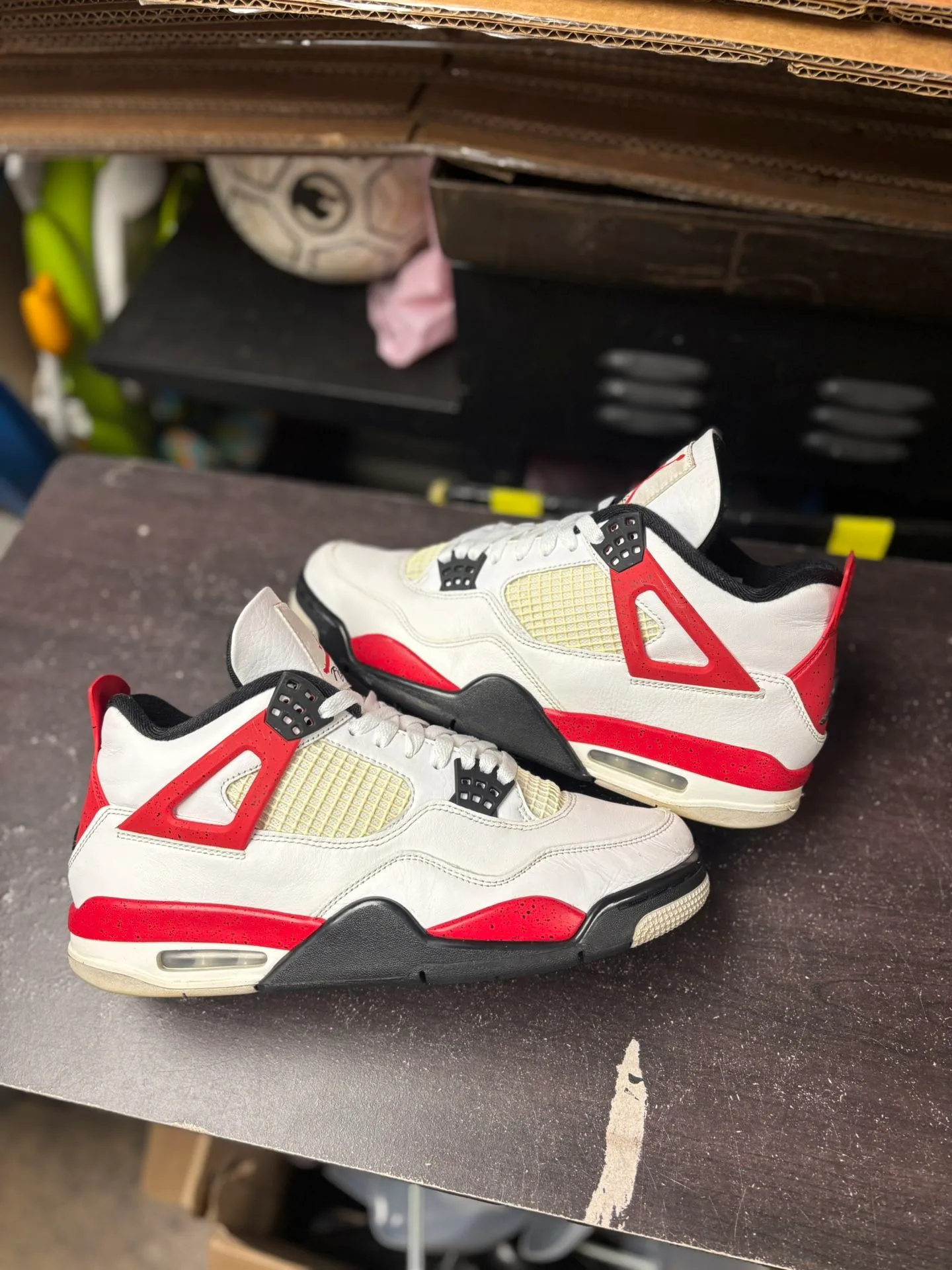 Air Jordan 4 Red Cement