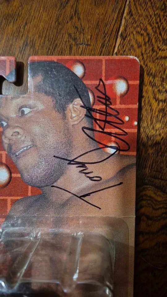 authentic tony atlas actiom figure image indicator(3)