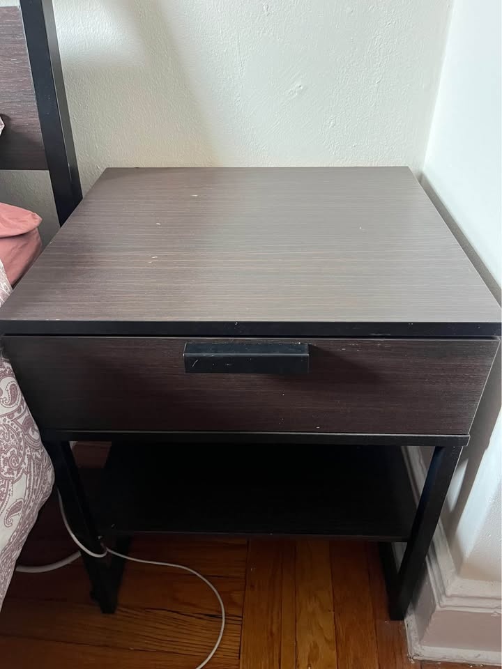 TRYSIL - IKEA Bed frame Queen/4 drawers chest/night stands - photo 4