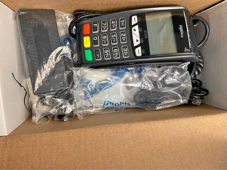 Debit machine