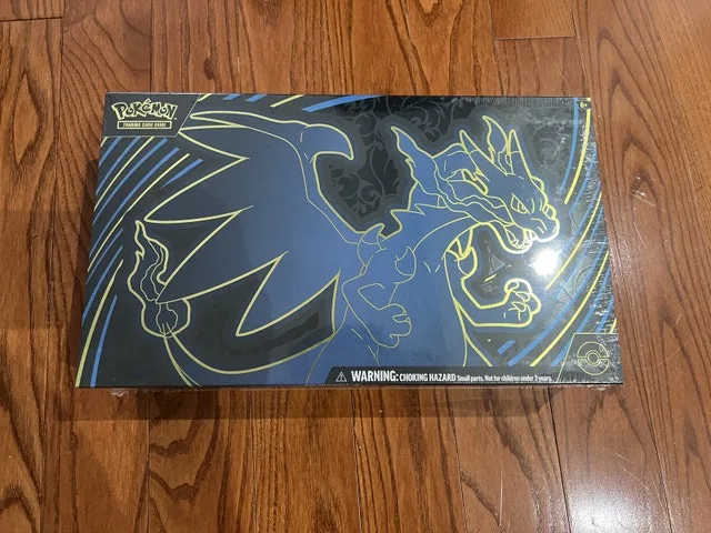 Pokemon TCG Mega Charizard X ex Ultra-Premium Collection
