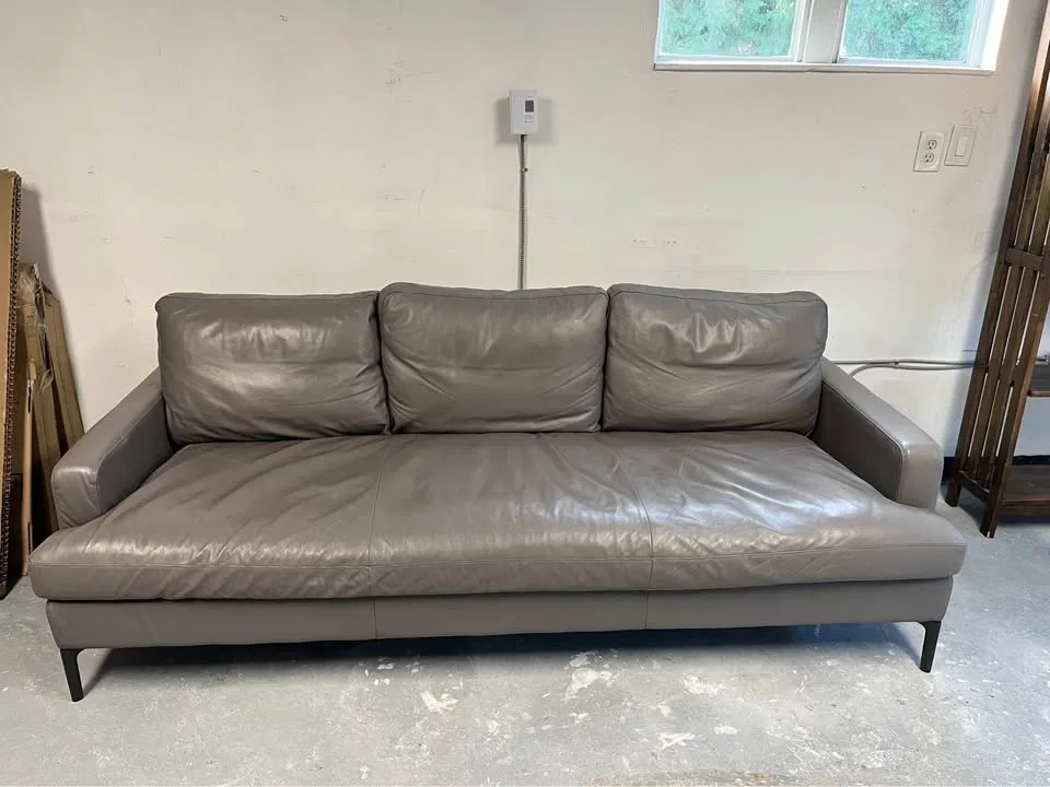 Grey Leather Eve sofa from EQ3 image indicator(7)