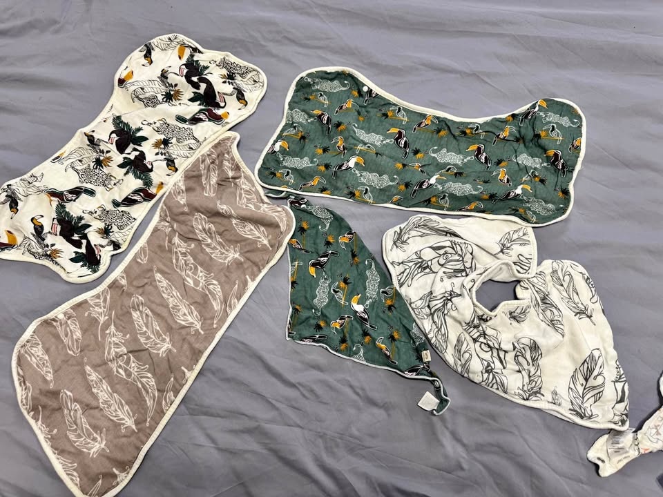 Baby Burp & bib and bandana bib